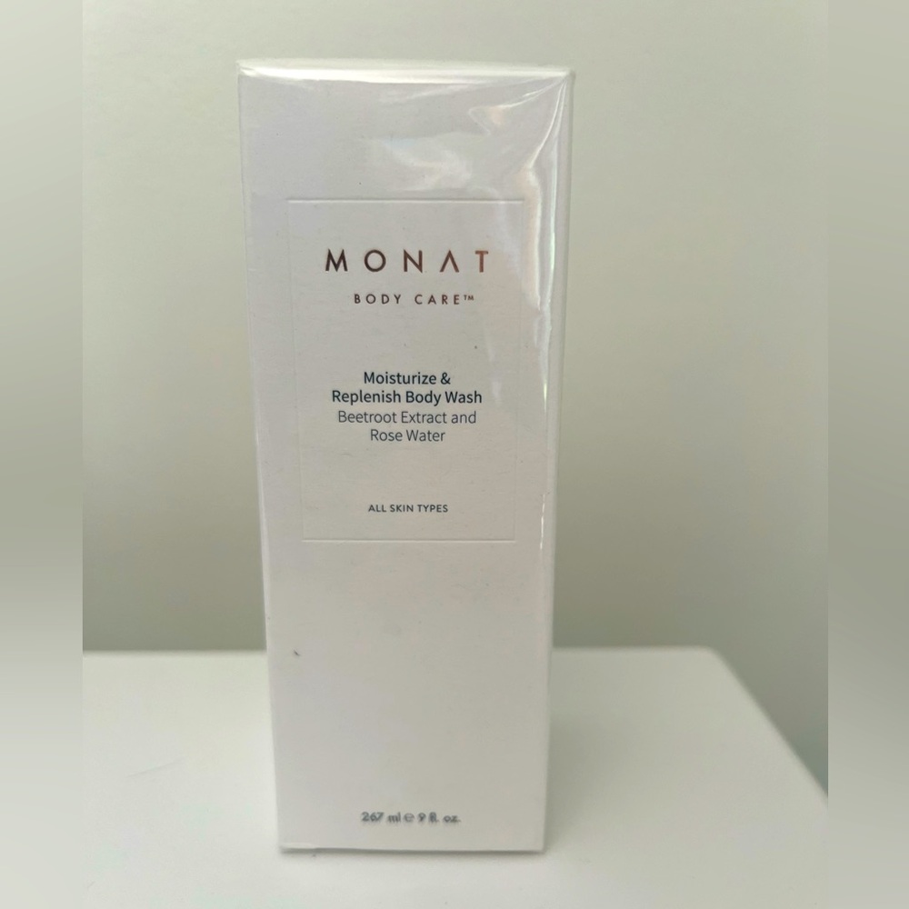 MONAT MOISTURIZE & REPLENISH BODY WASH 9oz